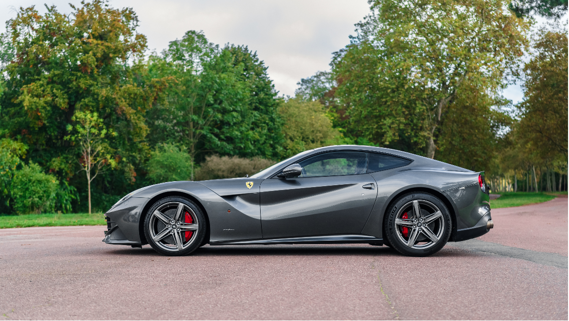 Ferrari F12 BERLINETTA